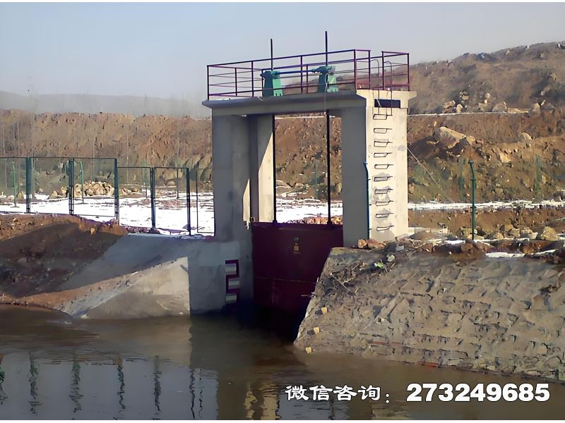 哈密地区蓄滞洪区分洪闸