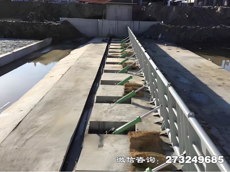 汉南河道防洪钢坝